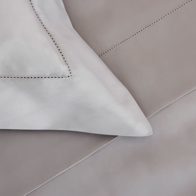 Maison Lipari Single Ajour Queen Duvet Cover Grey Cliff  FRETTE.