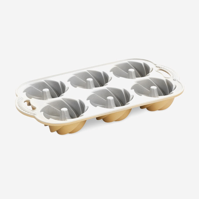 Maison Lipari Heritage 6-Bundtlette Baking Pan  NORDICWARE.