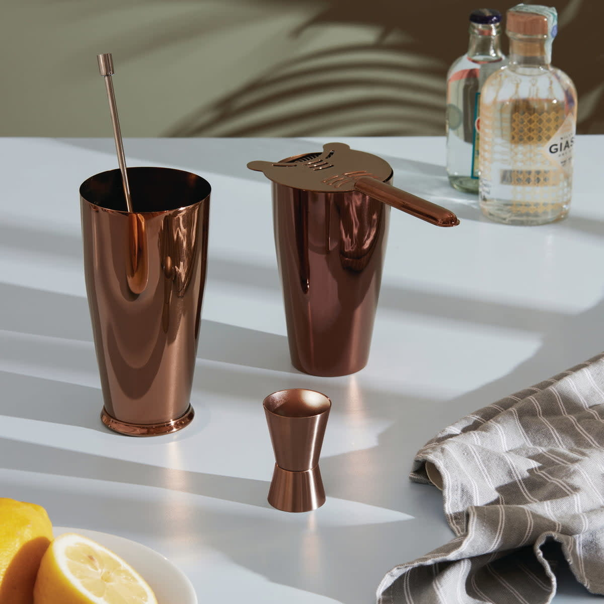 Maison Lipari Boston Shaker Set - Copper  ALESSI.