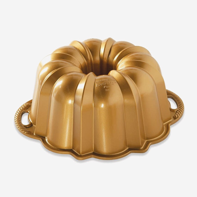 Maison Lipari Anniversary 15-cup Bundt Cake Pan  NORDICWARE.