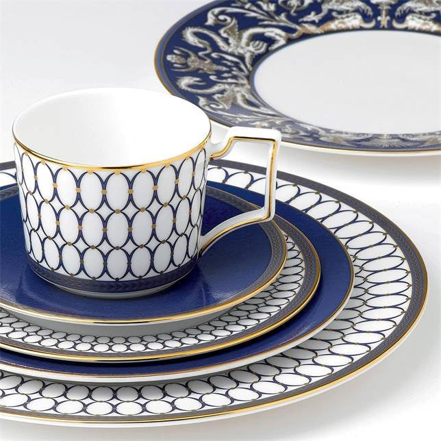 Maison Lipari WEDGWOOD Renaissance Gold Dinnerware Collection  WEDGWOOD.