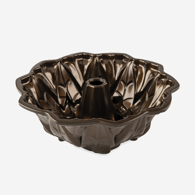 Maison Lipari Fall Harvest Original Bundt Cake Pan  NORDICWARE.