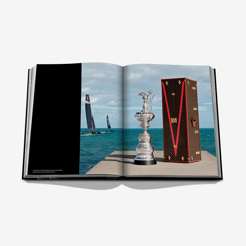 Assouline | Louis Vuitton: Trophy Trunks
