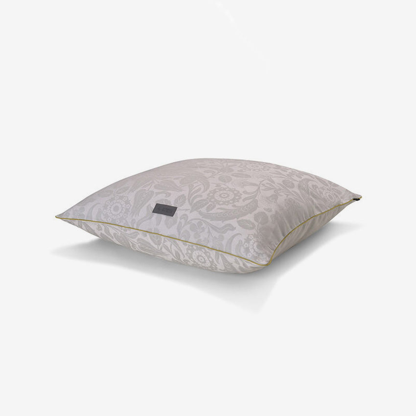 Le Jacquard Français | Voyage Iconique Cushion Cover