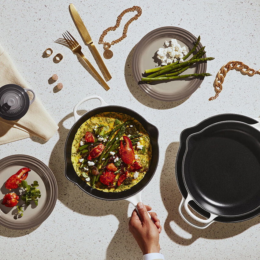 Le Creuset | Signature Cast Iron Skillet