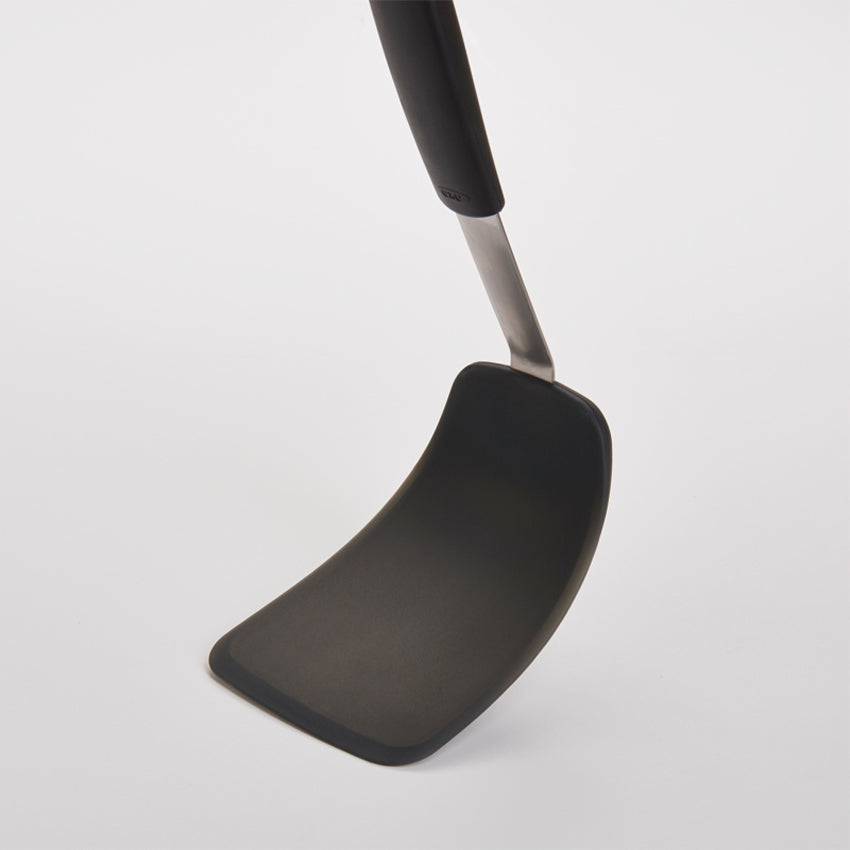 Oxo | Grande Spatule Flexible Noire en Silicone