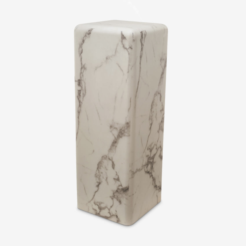 Polspotten | Marble Pillar